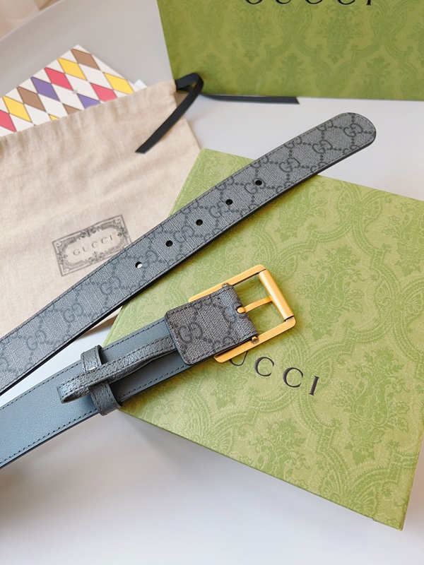 スーパーコピーグッチベルト素材ディテール